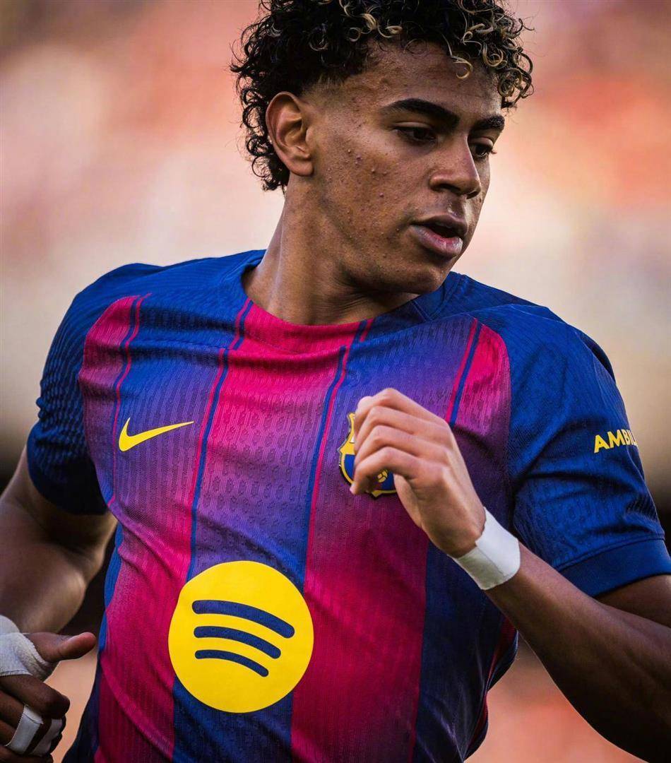 百年西甲被震撼！18岁亚马尔创神迹，谁还敢说他只是新星